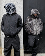 Load image into Gallery viewer, Snow Leopard Reversible Jacket