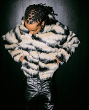 Load image into Gallery viewer, Zebra Jacket