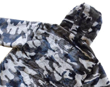 Load image into Gallery viewer, Camo Reversible Jacket