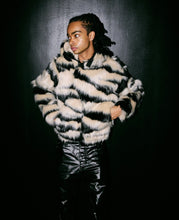 Load image into Gallery viewer, Zebra Jacket