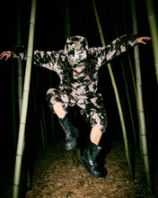 Load image into Gallery viewer, Camo Reversible Jacket