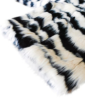 Load image into Gallery viewer, Zebra Jacket