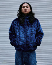 Load image into Gallery viewer, Blue Coral Reversible Jacket
