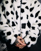 Load image into Gallery viewer, Dalmatian Reversible Jacket
